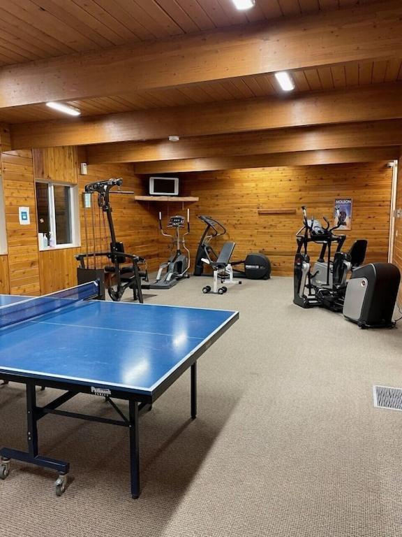 אינברמיר Akiskinook At Windermere Lake - Private Beach Access - New Pool And Hot Tub Now Open! מראה חיצוני תמונה